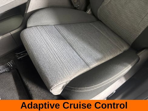 Used 2023 Nissan Rogue SV AWD/4WD image 12