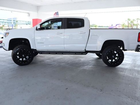 Used 2018 Chevrolet Colorado LT w/ LT Convenience Package RWD image 10