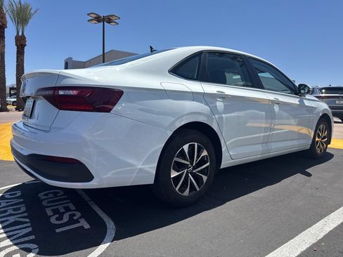 Used 2024 Volkswagen Jetta S FWD image 4