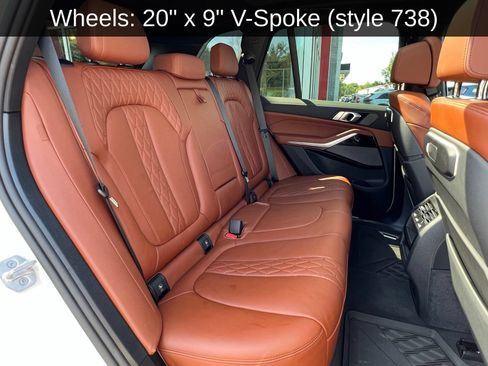 Used 2026 BMW X5 xDrive50e AWD/4WD image 11