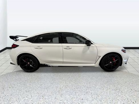 New 2026 Honda Civic Type R image 2