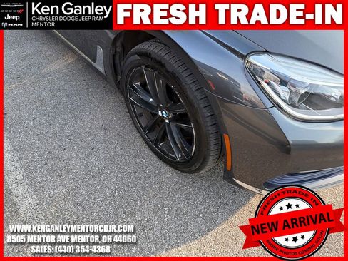 Used 2017 BMW 750i xDrive AWD/4WD image 11