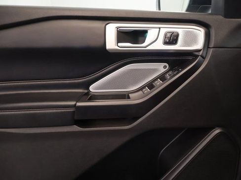 Used 2020 Ford Explorer ST w/ Premium Technology Package AWD/4WD image 10