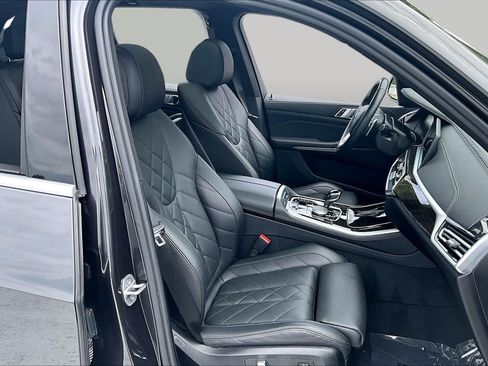 Used 2023 BMW X5 xDrive45e AWD/4WD image 9
