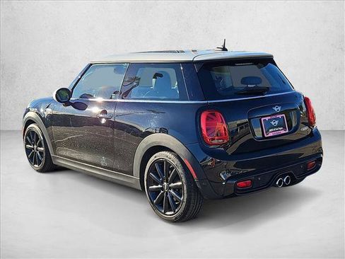 Used 2019 MINI Cooper S w/ Premium Package image 8