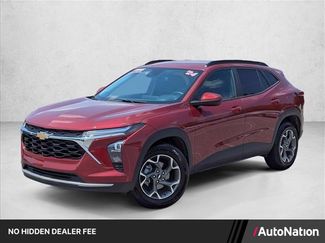 Used 2024 Chevrolet Trax LT w/ LT Convenience Package FWD video 1