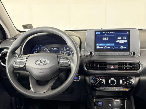 Used 2023 Hyundai Kona SEL AWD/4WD image 31