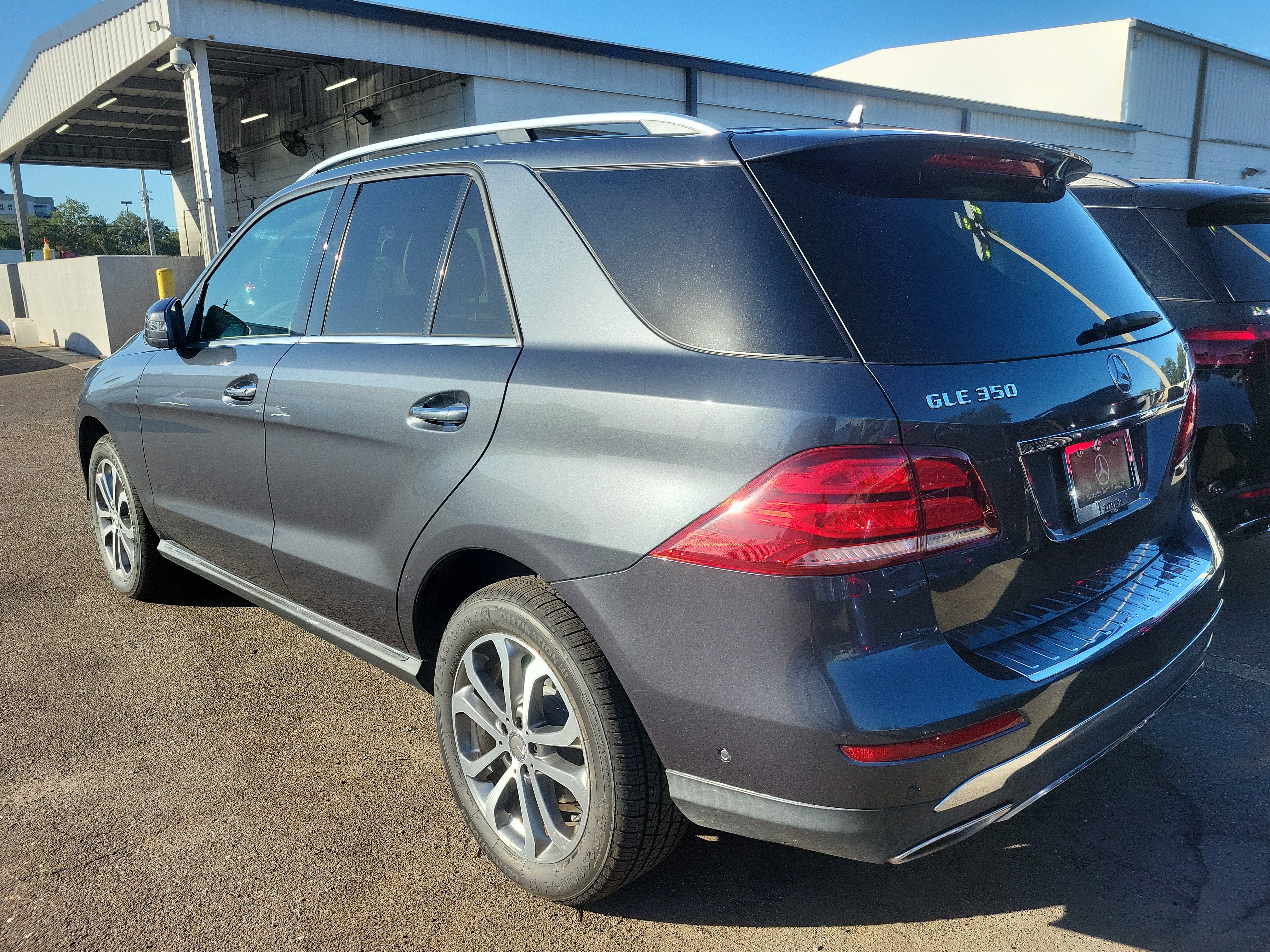 Used 2016 Mercedes-Benz GLE 350 image 4