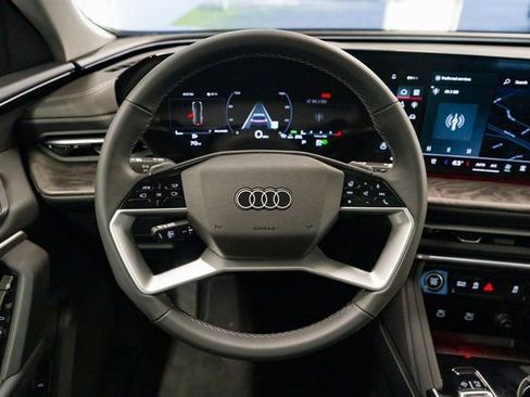 Used 2025 Audi Q5 Premium Plus image 14