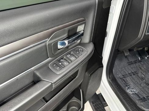 Used 2022 RAM 1500 Warlock AWD/4WD image 10