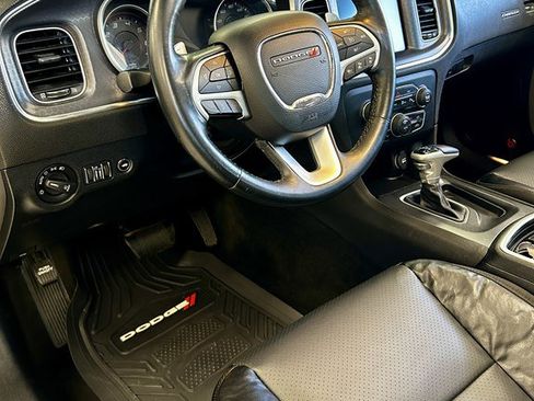 Used 2016 Dodge Charger R/T w/ Plus Group RWD image 13