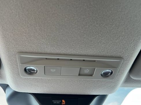 New 2026 Nissan Kicks SV w/ Cold Weather Package FWD image 8