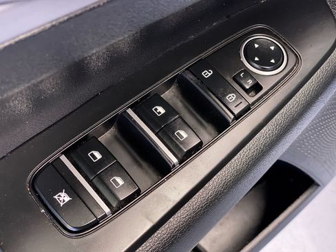 Used 2024 Kia Forte LXS FWD image 18