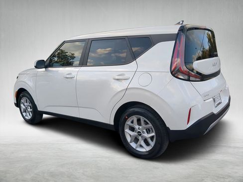 New 2025 Kia Soul LX image 6