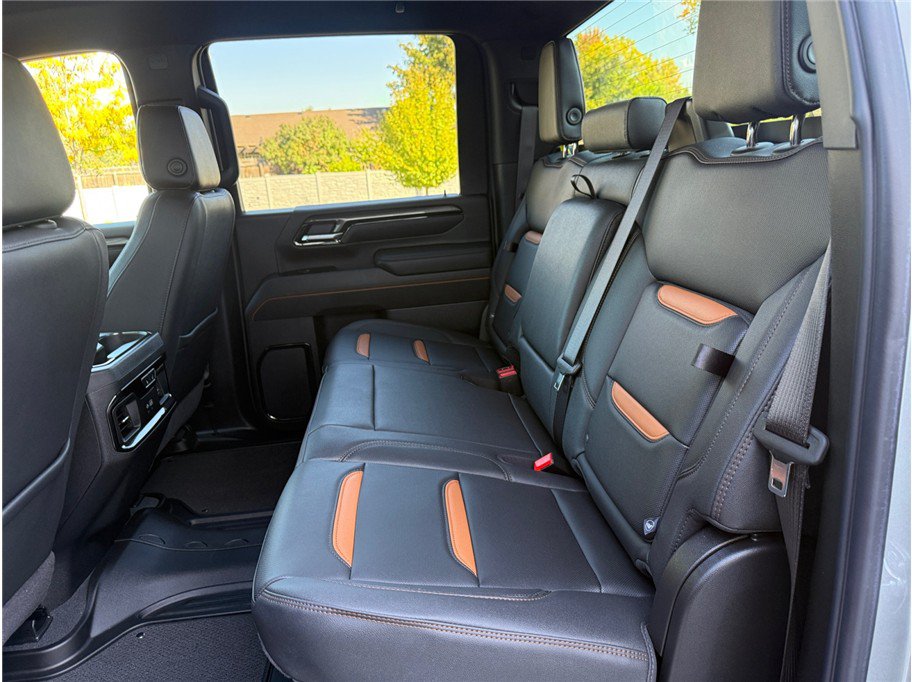 Used 2026 GMC Sierra 2500 AT4 AWD/4WD image 34