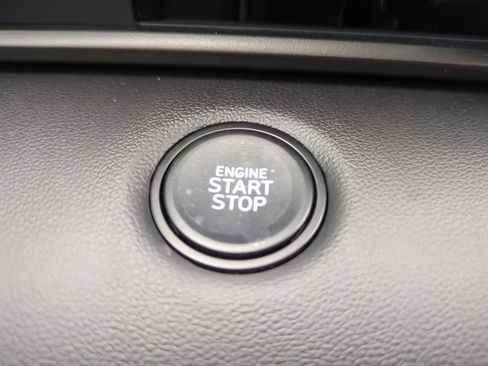 New 2026 Hyundai Elantra Sport image 32