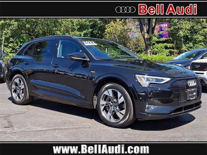 Certified 2022 Audi e-tron Premium w/ Convenience Plus Package