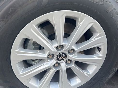 New 2026 Toyota Grand Highlander XLE FWD image 10