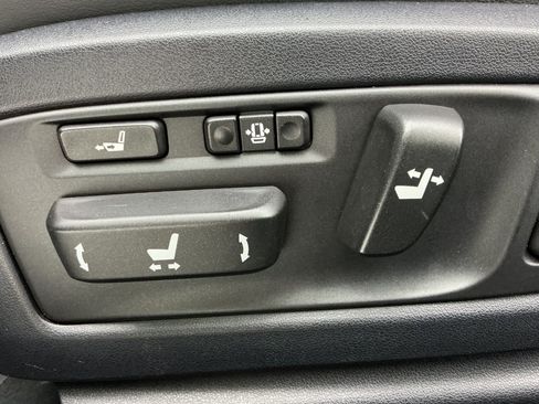 Used 2018 Lexus GS 350 F Sport RWD image 39