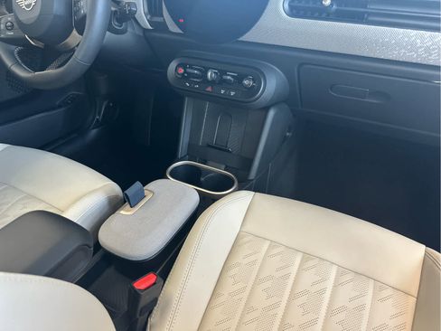 Used 2025 MINI Cooper S image 18