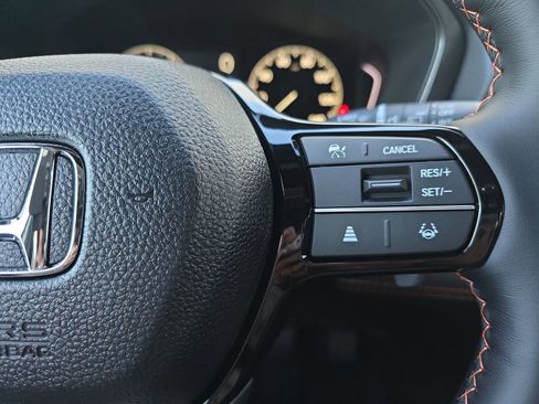 New 2025 Honda Pilot TrailSport image 19