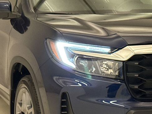Certified 2023 Honda Passport EX-L image 5