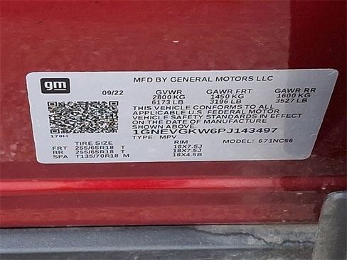 Used 2023 Chevrolet Traverse LT image 23