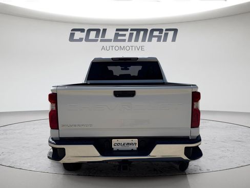 Used 2021 Chevrolet Silverado 2500 LTZ w/ LTZ Convenience Package AWD/4WD image 4