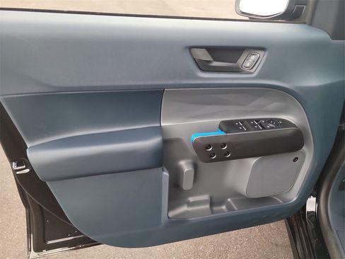 New 2025 Ford Maverick Lobo image 13