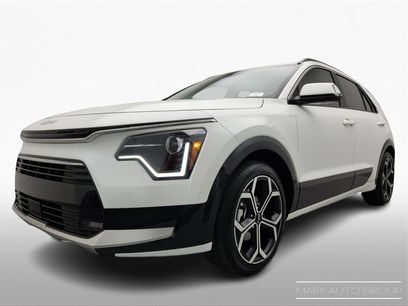 Certified 2024 Kia Niro EX Touring