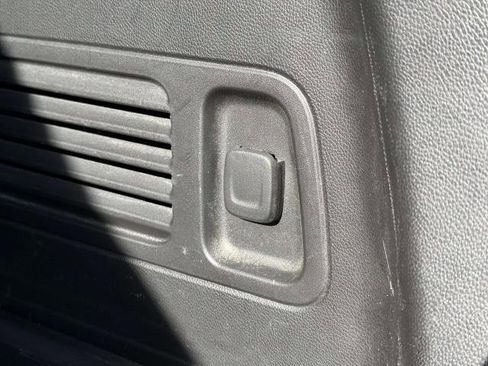 Used 2022 Buick Enclave Essence w/ Experience Buick Package image 10