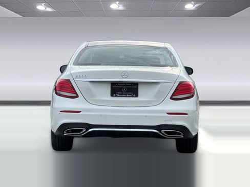 Used 2019 Mercedes-Benz E 300 image 10