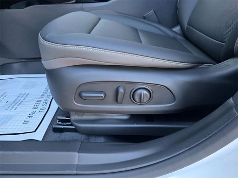 New 2026 Chevrolet Trax ACTIV image 17