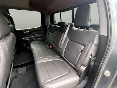 Used 2019 GMC Sierra 1500 SLT w/ SLT Premium Plus Package AWD/4WD image 21