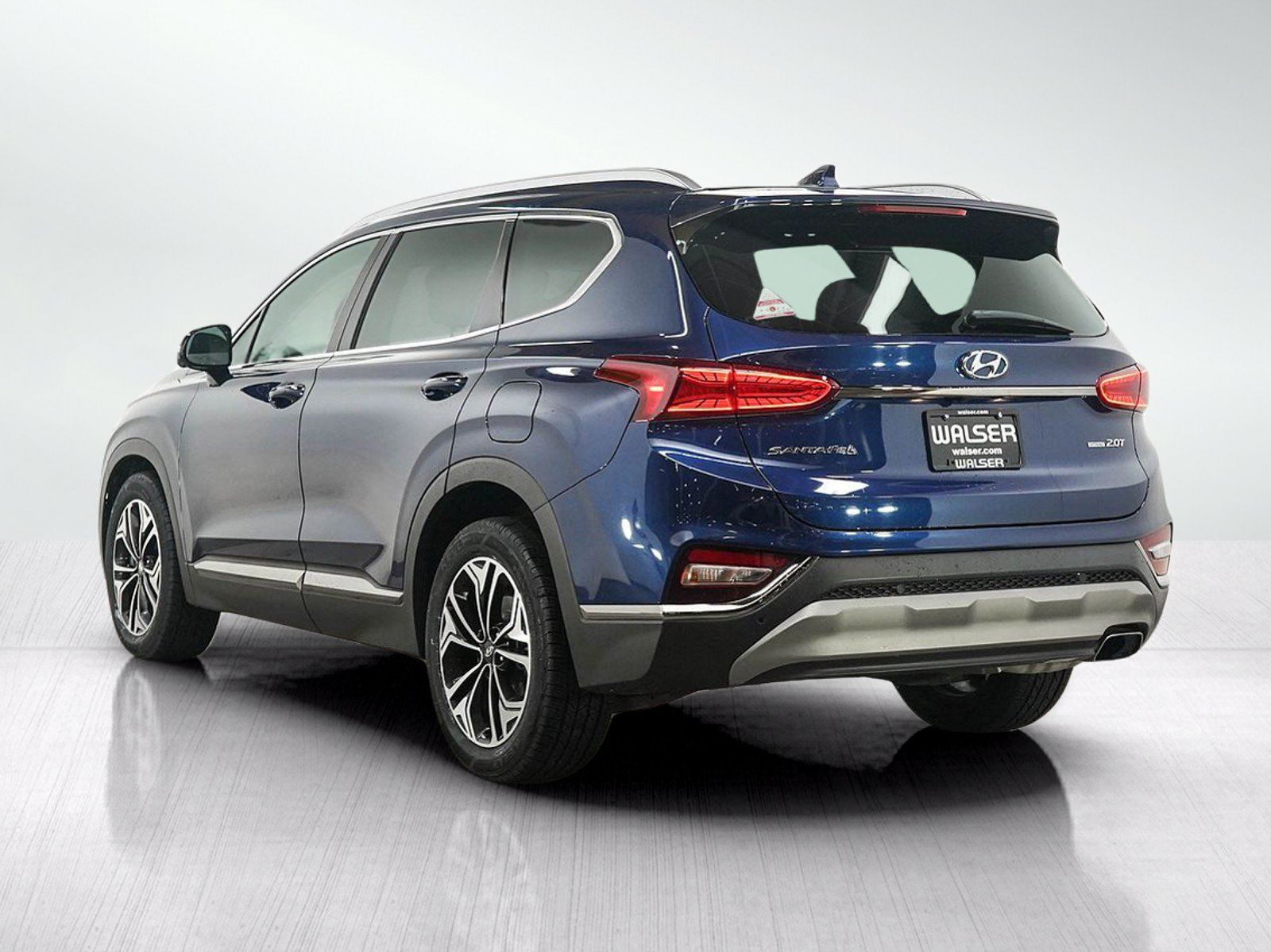 Used 2020 Hyundai Santa Fe Limited AWD/4WD image 3