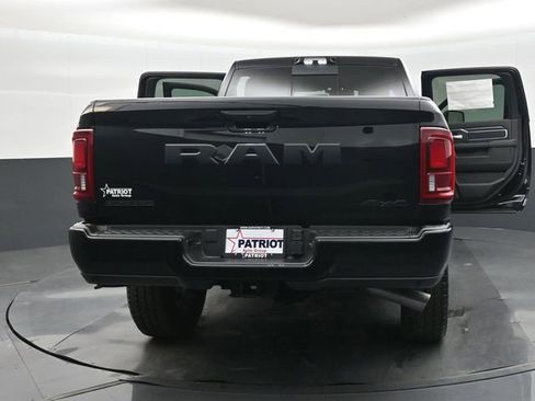 New 2026 RAM 2500 Big Horn AWD/4WD image 44