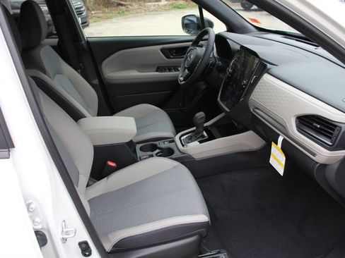 Certified 2025 Subaru Forester Premium AWD/4WD image 37