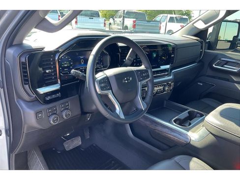 Used 2025 Chevrolet Silverado 3500 LTZ w/ Trail Boss Package AWD/4WD image 16