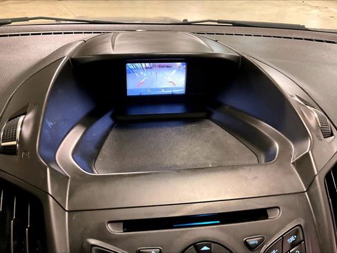 Used 2016 Ford Escape SE image 28