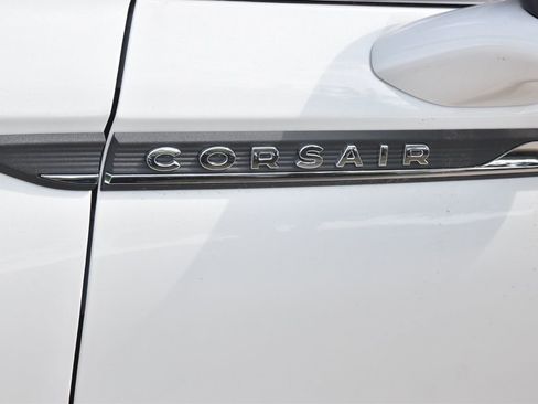 New 2026 Lincoln Corsair Premiere image 38