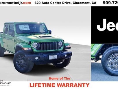 New 2025 Jeep Gladiator Sport