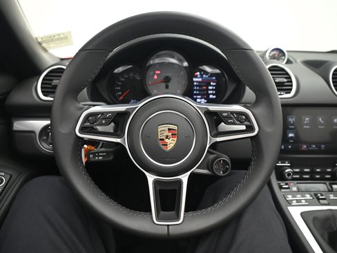 Certified 2025 Porsche 718 Boxster S image 34