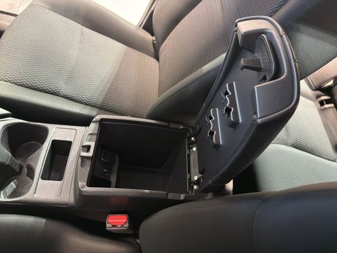 Used 2022 Nissan Rogue Sport S AWD/4WD image 19