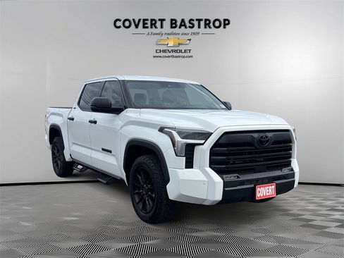 Used 2022 Toyota Tundra SR5 image 7