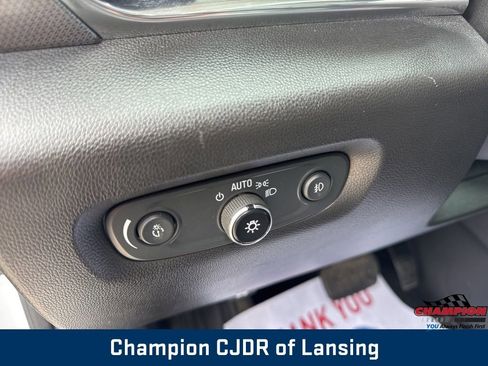 Used 2021 Chevrolet Traverse Premier w/ LPO, Cargo Package image 10