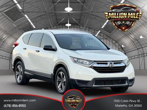 Used 2018 Honda CR-V LX image 1