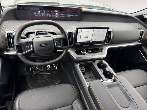 New 2026 Ford Expedition Tremor image 15