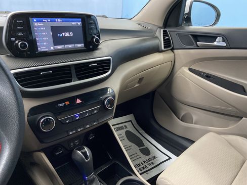 Used 2019 Hyundai Tucson SE image 14