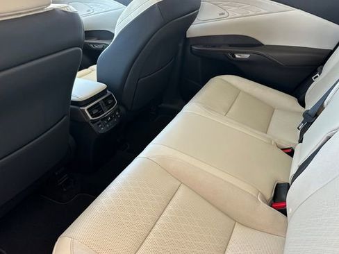 New 2026 Lexus RX 350 image 10