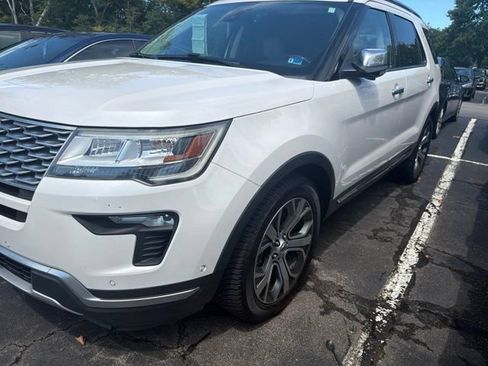 Used 2018 Ford Explorer Platinum AWD/4WD image 5